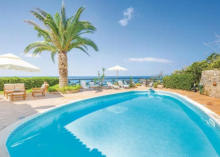 La Canora Nyaraló *